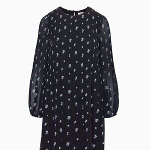 Aritzia Daydreamer Midi Dress